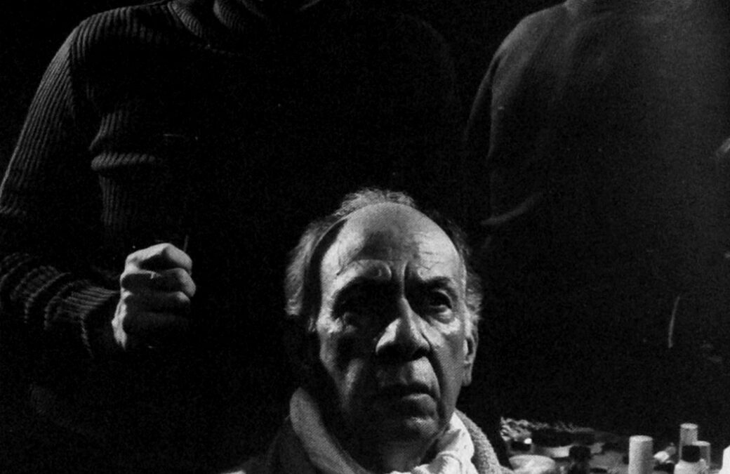 Photo – The Dresser – 19821983.001_dresser_20240501_00105.jpg
