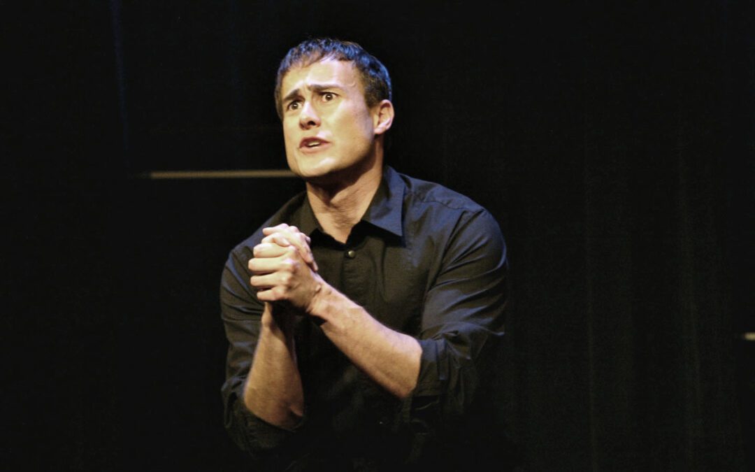 Photo – X’d Confessions of a Mormon Boy – 20022003.007_ConfessionsMorman_Pray.jpg